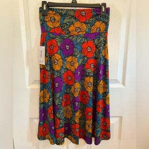 NWT LuLaRoe Azure Skirt - perfect for spring!